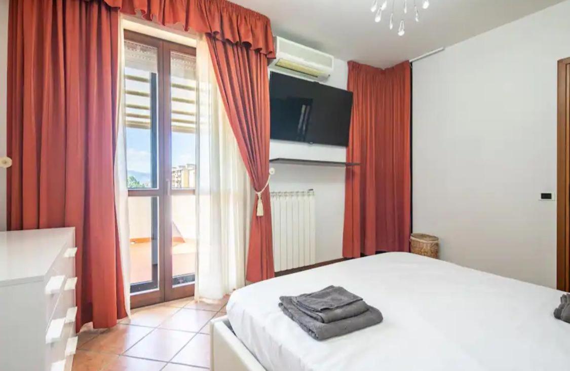 Suite Con 2 Balconi - 6 Guest Prato  Exteriér fotografie